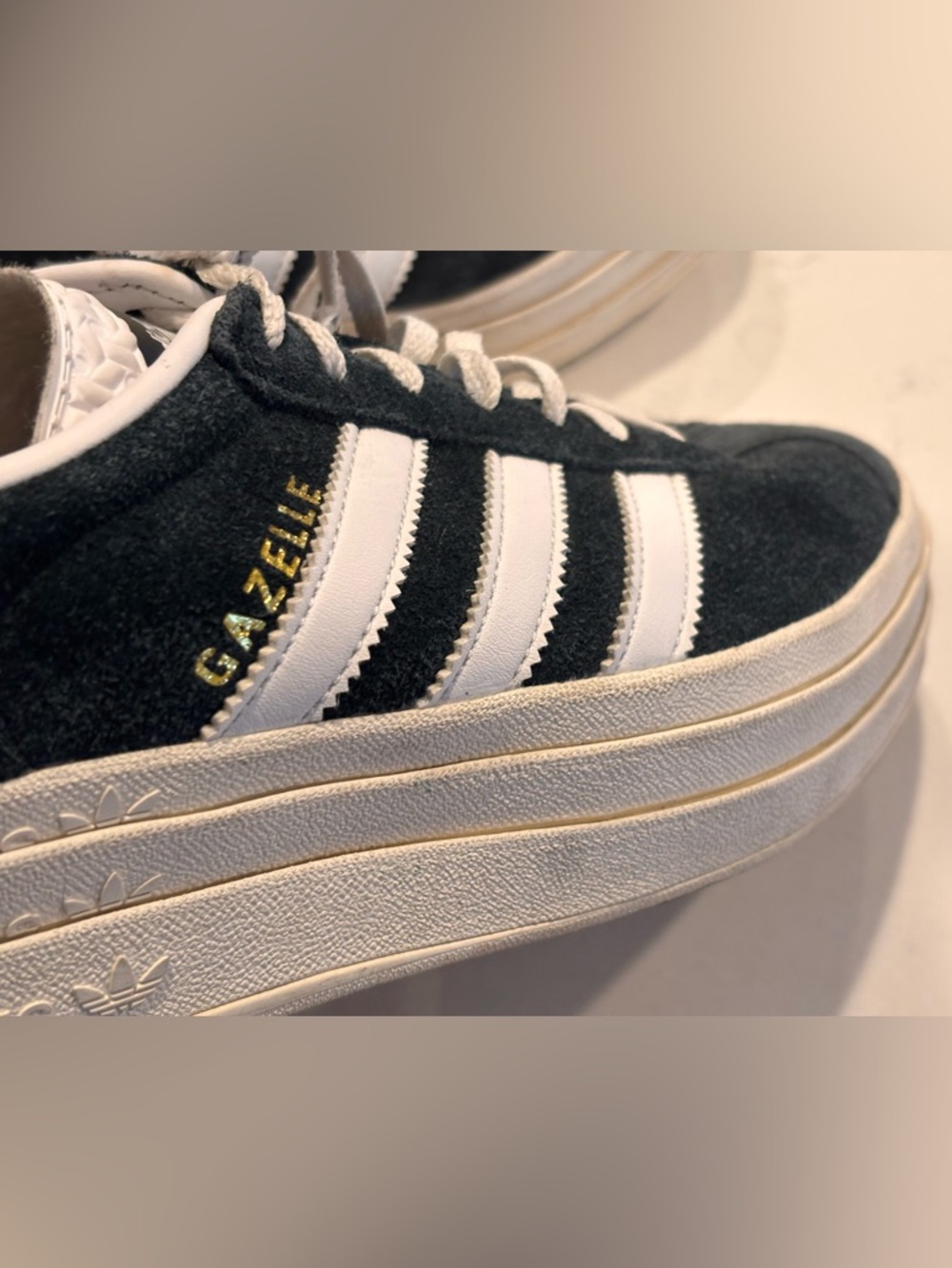adidas Women’s Size 8.5 Gazelle Bold Navy Suede Sneakers 3 Layer - Picture 8 of 11